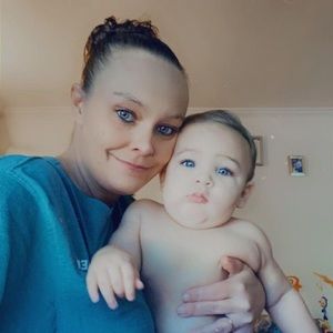 Meet your Posher, Candice